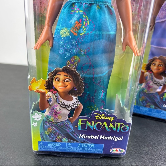 Encanto Mirabel & Isabela Madrigal 11 inch Dolls *Lot Of 2* Disney Toy - Picture 3 of 15
